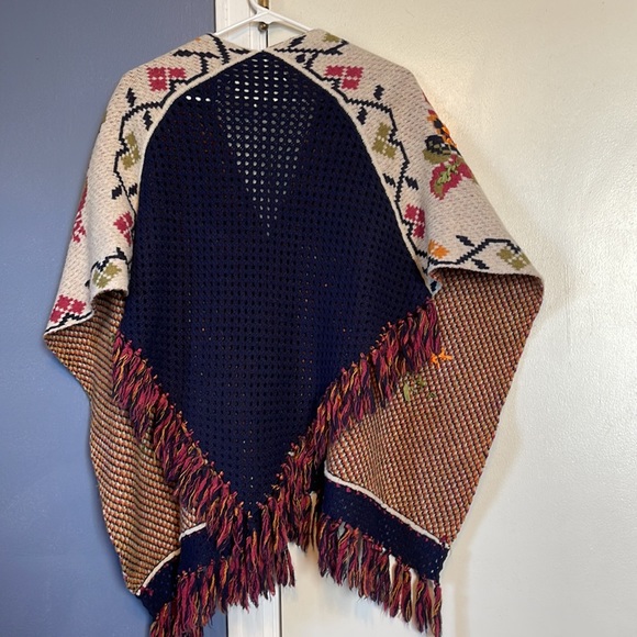 Anthropologie Boho Shawl made of 💯 Lambswool - Angel of the North - Picture 4 of 9